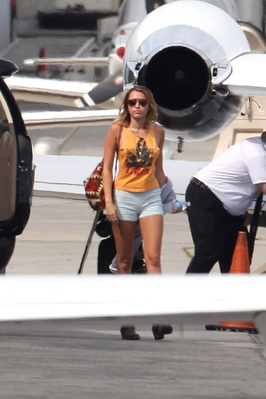 normal_1 (1) - Boarding a Private Jet in Los Angeles