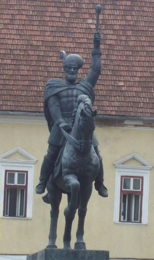 101_8886 MIHAI  VITEAZUL. - Cetatea Alba Iulia