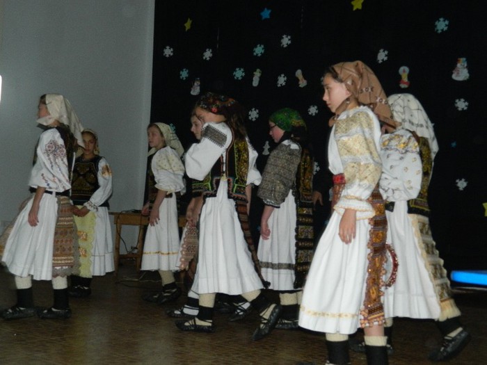 DSCN1242 - 0001 SFANTUL NICOLAE 2012