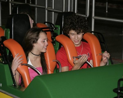 six14 - Introducing the Jonas Brothers at Six Flags 2007