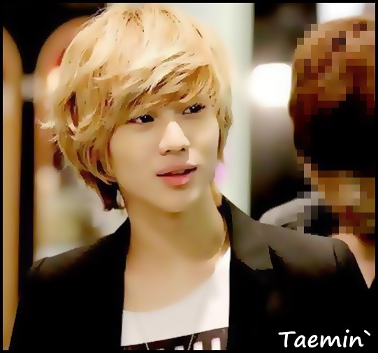 x. îmi pare bine..:P Onew..e cam supărat..:-??