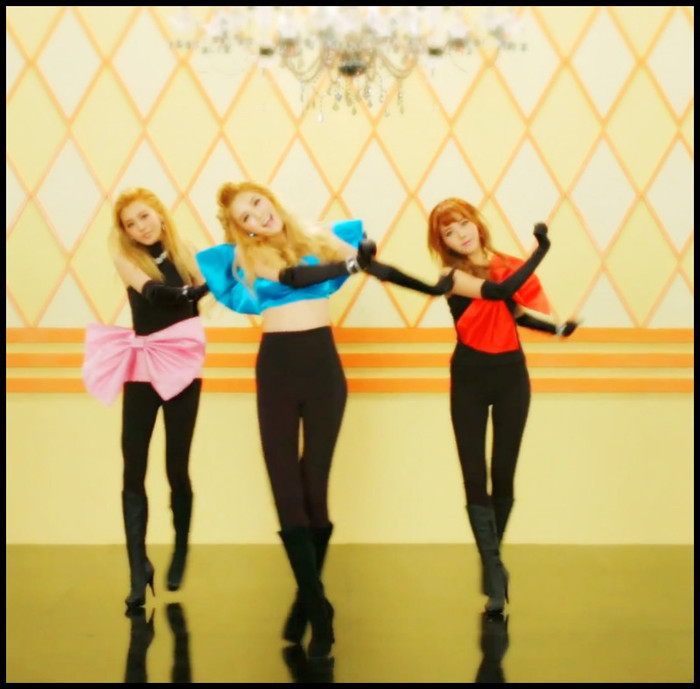 15 - MNO __ x - x Orange Caramel x - x