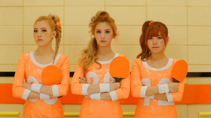 17 - MNO __ x - x Orange Caramel x - x