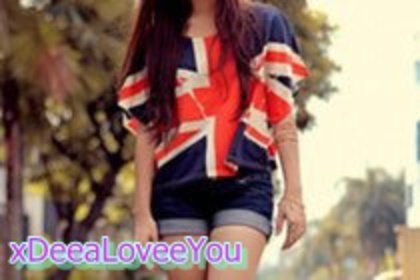 83139532_CEKHVEH3 - Artistic girls