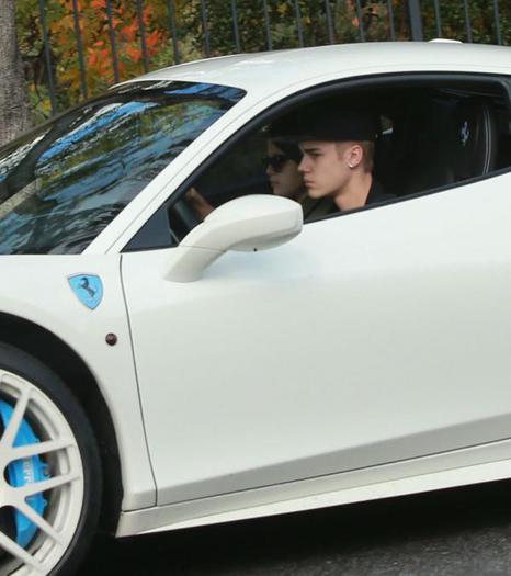 45344_341594415937897_59471714_n - Selena and Justin leaving his house---04 December 2012