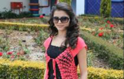 78747205_UUAYATT3 - Rubina Dilaik poze rare