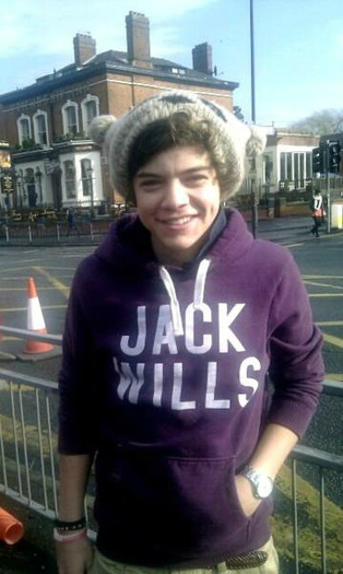 Day 21-9.12.2012 - x 100 Days With Harry Edward Styles x