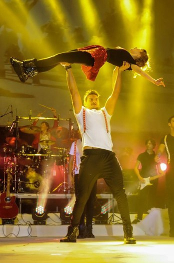 577938_473149852728363_28940055_n