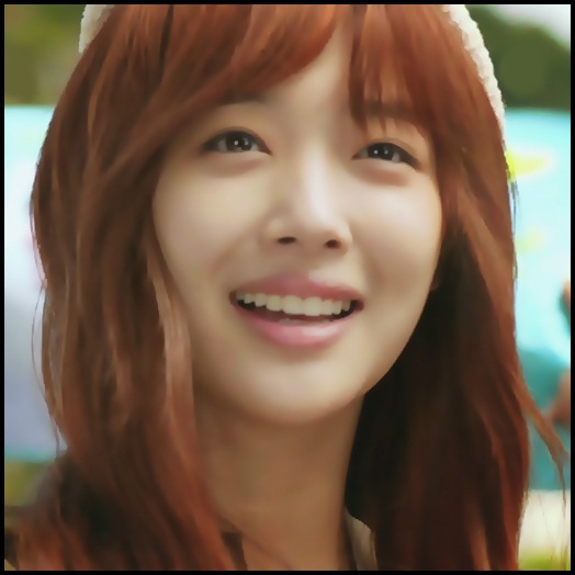 - Eh..[se uita la ceas] Eu am plecat..Bye :-h[hug|pleaca] - Xx Episodul-85 xX