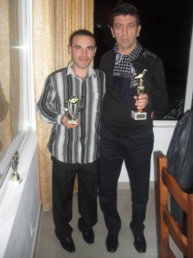 eu alaturi de dl.SOCEANU MARIAN un mare campion de curse lungi - FESTIVITATEA DE PREMIERE CLUB BUGHEA DE JOS 2012