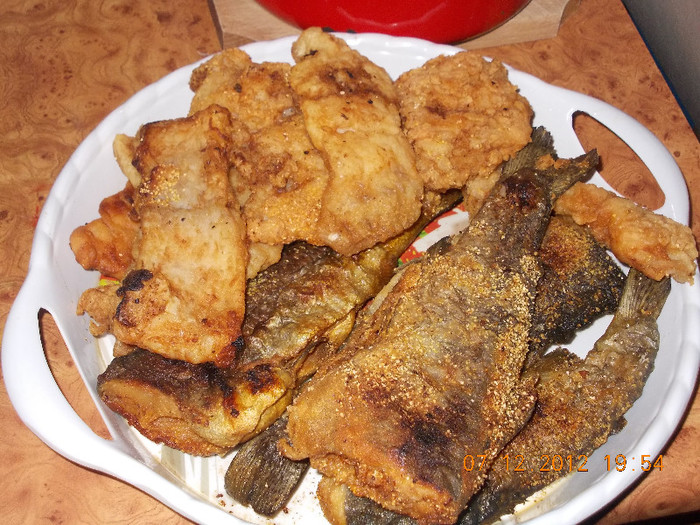 peste prajit si snitele de pangasius