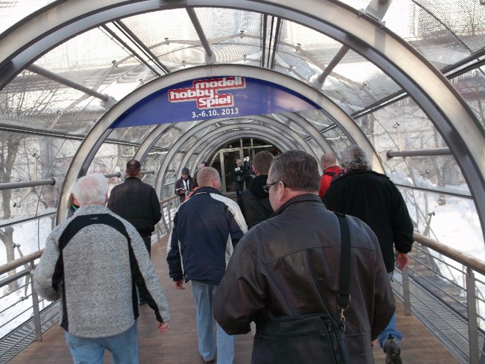 ...........IN ALT LABORATOR - EXPOZITIA LEIPZIG 2012 PARTEA INTAI