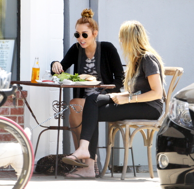 normal_35 - Out for Lunch in Studio City 2012