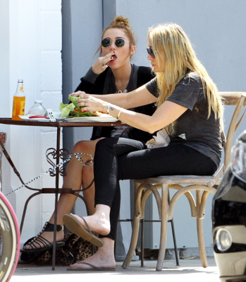 normal_51 - Out for Lunch in Studio City 2012