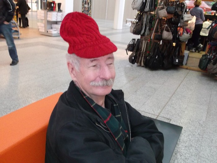OMUL ROSU