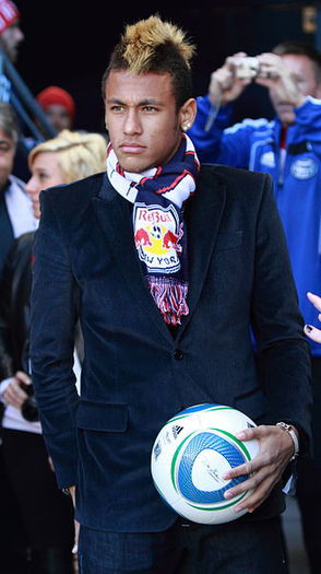 Gabrielfan4eva; Neymar
