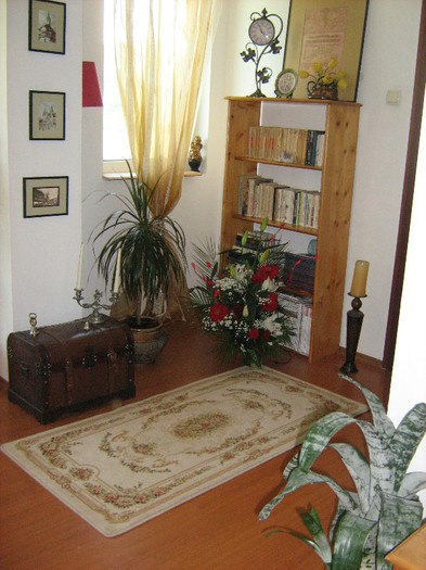 IMG_0653; cufar si flori
