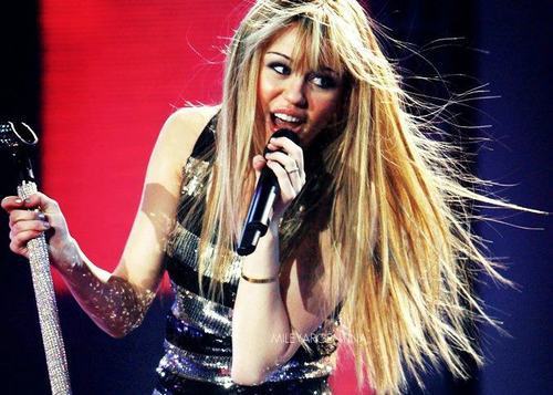 miley ;x (2)
