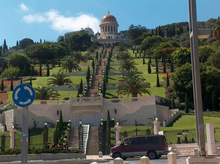 Picture 091; Cultul Bahai
