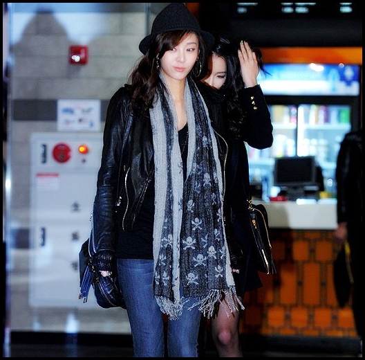 [intra] Ahh...:| Aaa...hello Yesung :)) Cand ai venit? :))