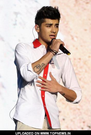 zayn-malik-3-zayn-malik-30926279-415-615
