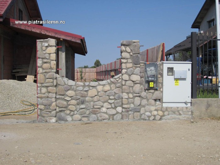 60_gard - Gard de piatra 1