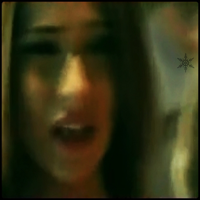 31-030 - sara khan21