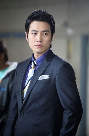 Nu o sa mai iesi afara timp de 2 luni.