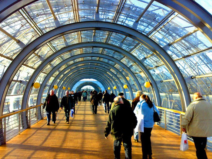 Tunelul timpului - i - Cu prietenii prin Leipzig