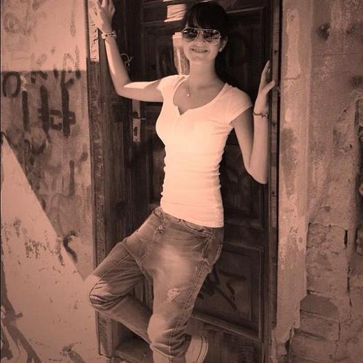 393315_350428495044384_1617106720_n