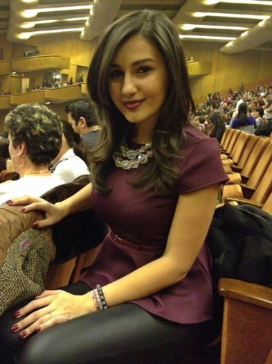 149121_430436180342982_2078082899_n