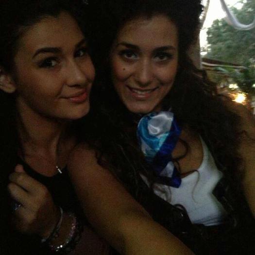 398177_179653305504494_1330437122_n