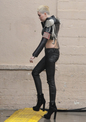 normal_003 - Arriving at rehearsals for vh1 divas in los angeles 2012