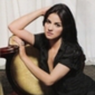 maite-perroni-301978l-thumbnail_gallery