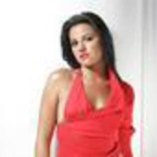 maite-perroni-605681l-thumbnail_gallery