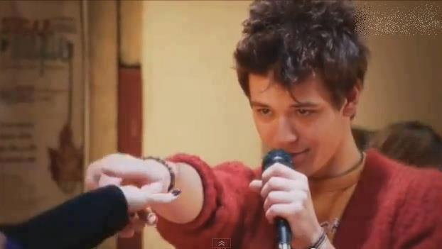 523487_262930213824428_1502371305_n - Raphael Tudor