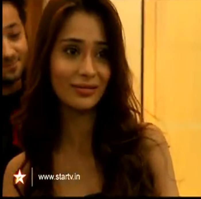 537691_395131447234988_770071616_n