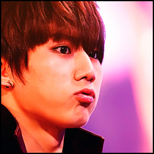~ Ar cam trebui sa pastrezi distanta fata de ea..Tae.. Jun.. Buna.. :))