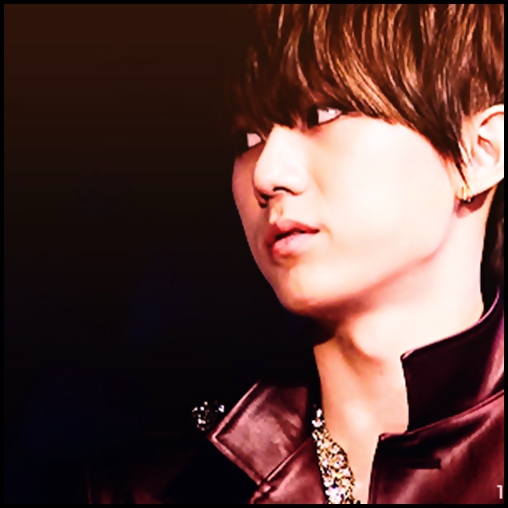 ~ [tipa].. HYUNAAA!! VIn`O O DATA!  K MOR AICI! Bye! [pleaca] ..