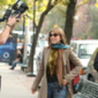 thalia-254365l-thumbnail_gallery