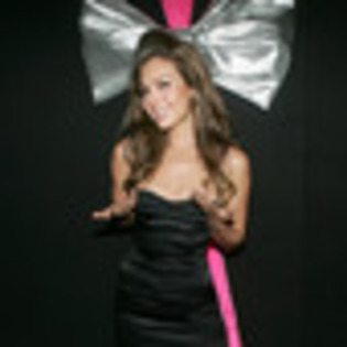 thalia-681154l-thumbnail_gallery