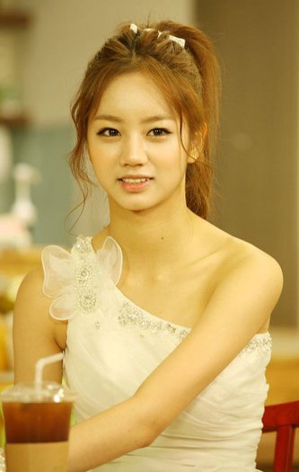 hye_ri_girl_s_day_532497_large - top 20 prettiest k-pop girls