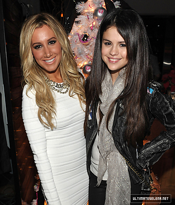 normal_11~36 - xX_With Ashley Tisdale at the Blondie Girl Productions holiday party