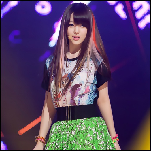 - La SM..[pt oppa] Yee :)) Mersi :o3 :))