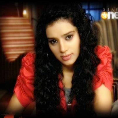 407713_529656680397269_1148728448_n - SUKIRTI KHANDPAL 3