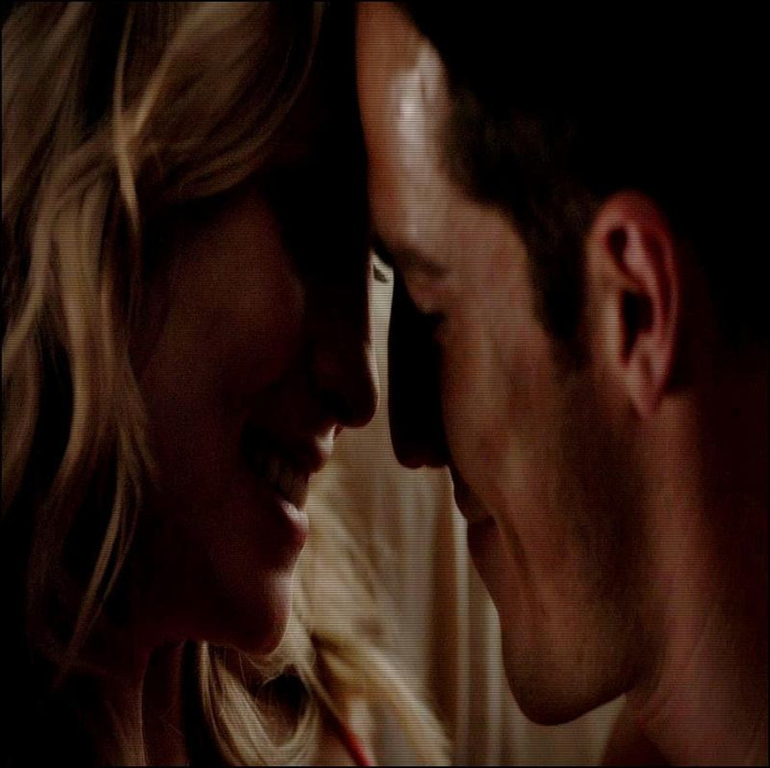 ~ ; dwa orycum te`ay fi incalzith;;_]^smile + kiss^