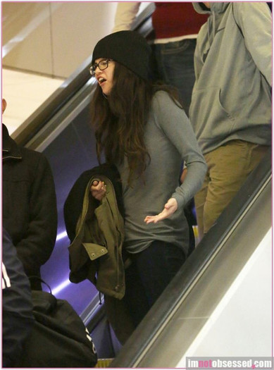 66718_348162405281098_1485520380_n