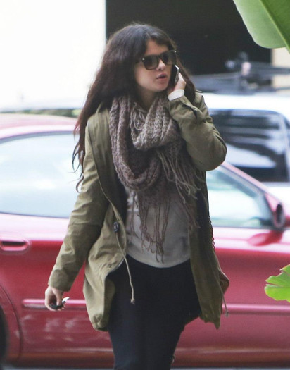 603368_347273315370007_2045437289_n