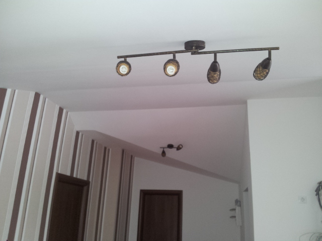 20121223_145902 - Casuta