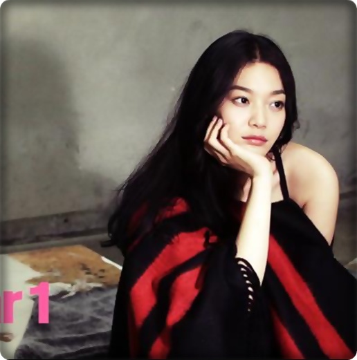 .x Eu sunt Shin Min Ah !! :D Incantata ! .x